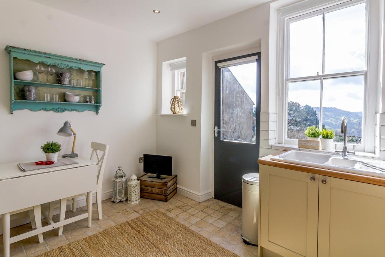 Beautiful 1 Bed Apartment In The Heart Of Matlock Matlock  Kültér fotó